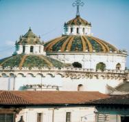 Photos and videos of the Cristobal Colon Spanish School in Quito